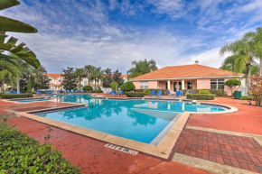 Townhome with Lanai and Pool Access about 10 Mi to Disney!